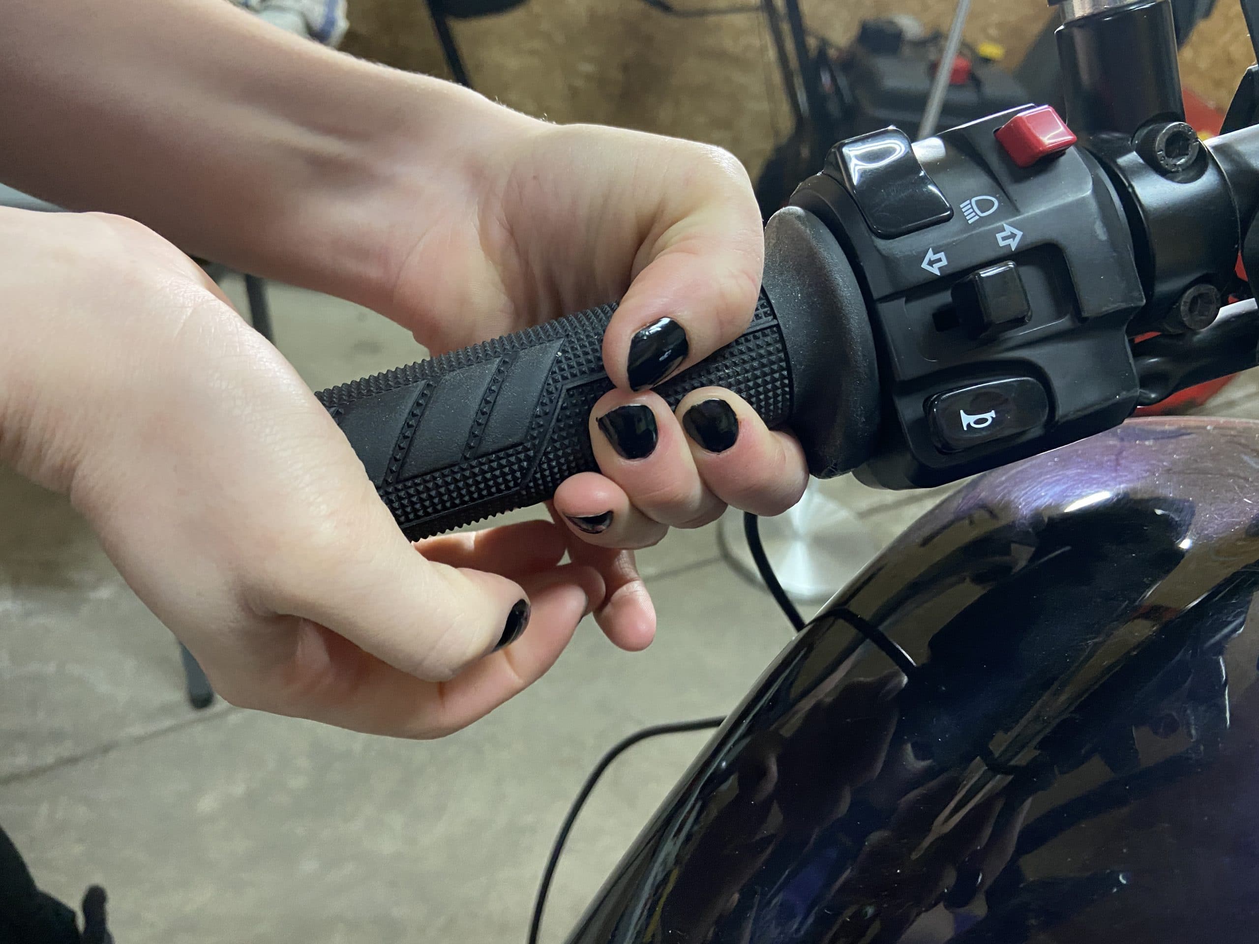How to Replace Motorcycle Handlebar Grips